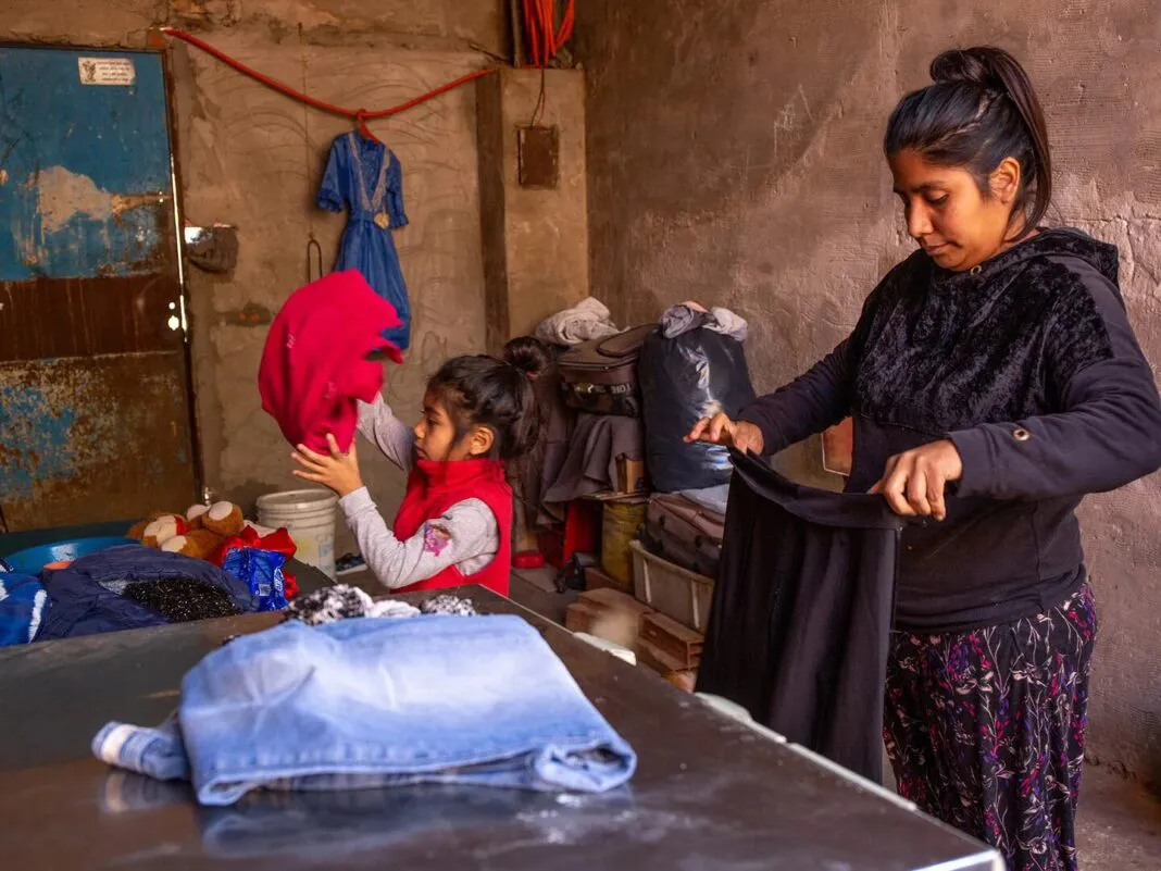 Mujeres-que-crian-solar-Unicef-1068x801