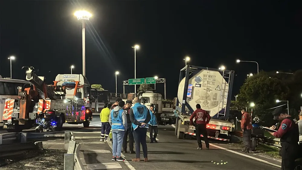 5f599b9e-dc43-4a0e-b1fe-5667d223fdbc