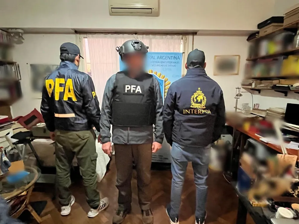 35d90ad5-49d7-4844-9ee9-067b8298d3b7